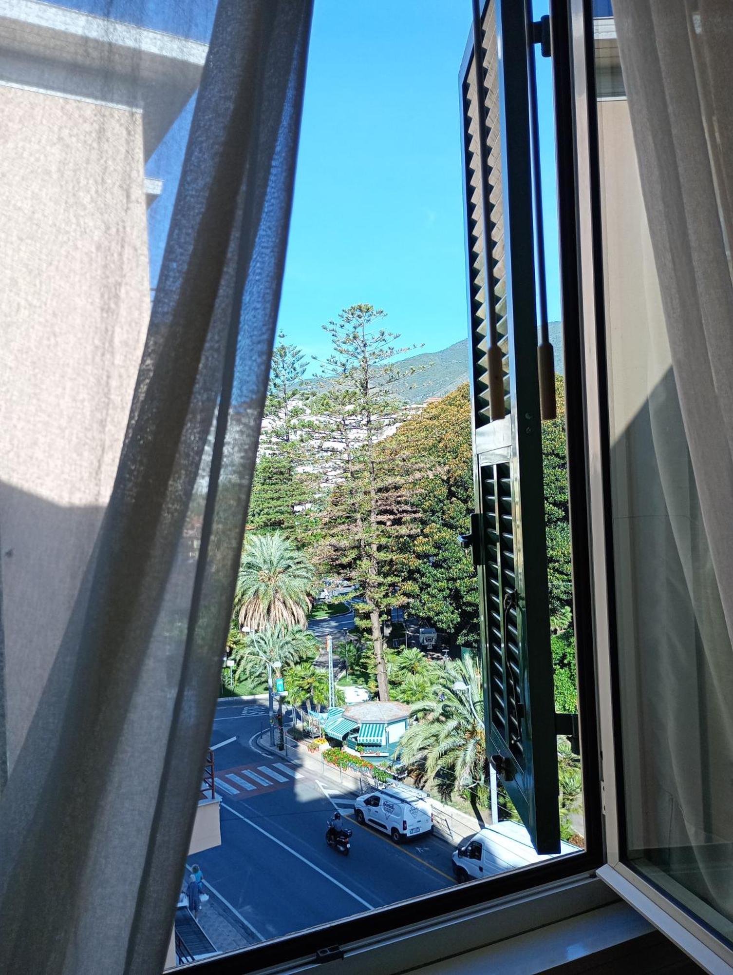 Hotel Morandi Sanremo Exterior photo